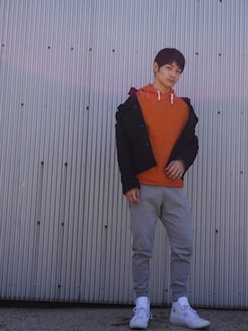 「EMODA（エモダ）のアイテム（ジャケット/アウター）」を使った、HIROKIANDOさん（メンズ・169cm）の春コーディネート