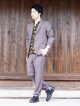 「アイテム（テーラードジャケット）」を使った、HIROKIANDOさん（メンズ・170cm・20代）の秋コーディネート