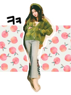 「UNIF」｜「アイテム（トップス）」を使った、Giovanna_1995さん（レディース・163cm）の秋コーディネート