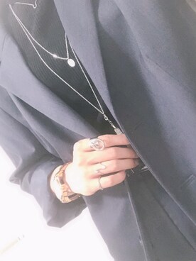 「Marc by Marc Jacobs（マークバイマークジェイコブス）のアイテム（アナログ腕時計）」を使った、優花さん（レディース・167cm）の秋コーディネート