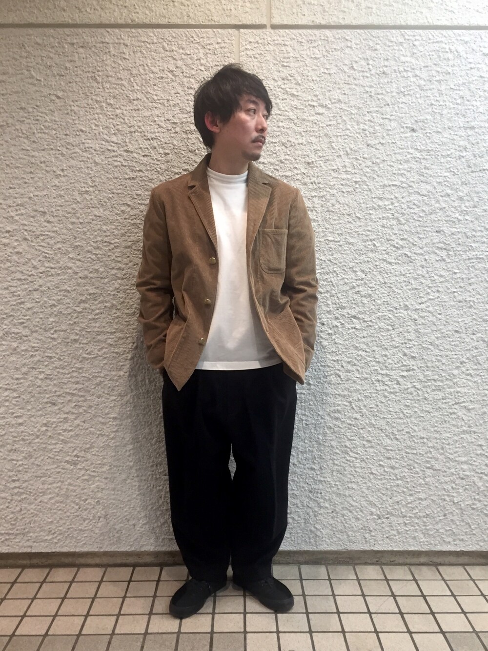 Mauro Grifoniのテーラードジャケットを使った人気ファッション 