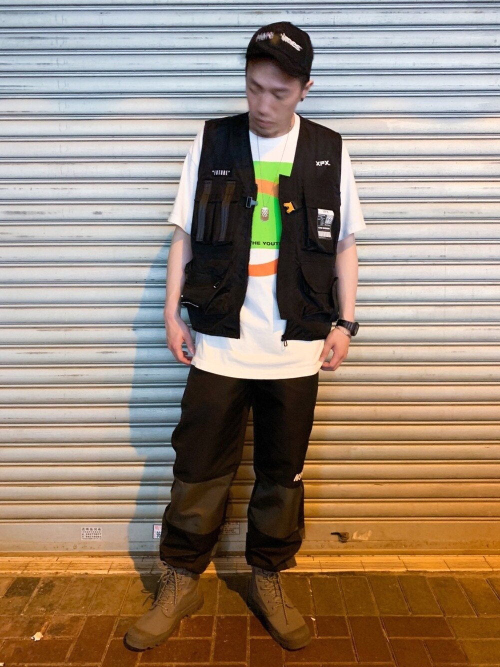 「ootd、streetstyle、menswear、outfit、Hong Kong」｜「STAMPDのアイテム（キャップ、ブラック系）」を使った、- L A I S T Y L E -さん（メンズ・180cm）の秋コーディネートの1枚目の写真