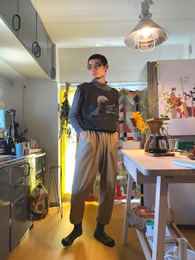 「COSMIC WONDER Light Source（コズミックワンダーライトソース）のアイテム」を使った、嶋津一馬さん（メンズ・183cm）の春コーディネート