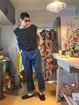 「COSMIC WONDER Light Source（コズミックワンダーライトソース）のアイテム」を使った、嶋津一馬さん（メンズ・183cm）の春コーディネート