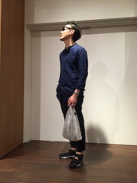 「TRANS CONTINENTS（トランスコンチネンツ）のアイテム（パンツ）」を使った、TAICHIさん（メンズ・173cm）の夏コーディネート