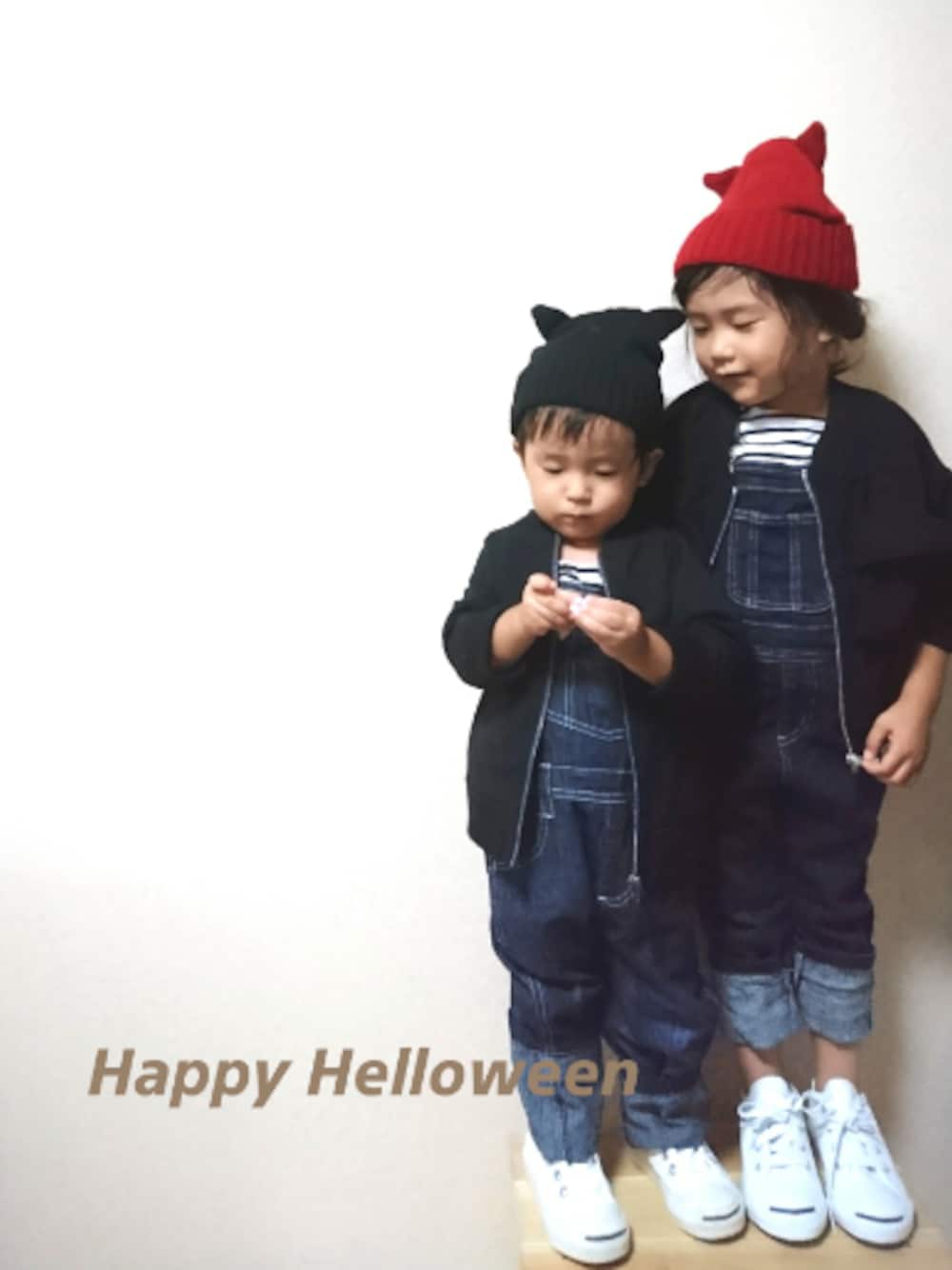 「wearhalloween2017、猫耳、サロペット、オーバーオール、ブルゾン、コンバース」｜「しまむらのアイテム（サロペット/オーバーオール、ブルー系）」を使った、marionさん（キッズ・100cm）の秋コーディネートの1枚目の写真