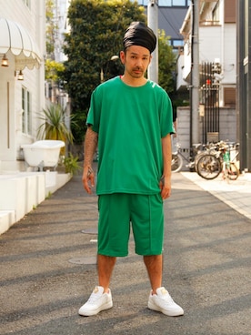 「10Deep（テンディープ）のアイテム（パンツ）」を使った、Dジロさんさん（メンズ・175cm）の夏コーディネート