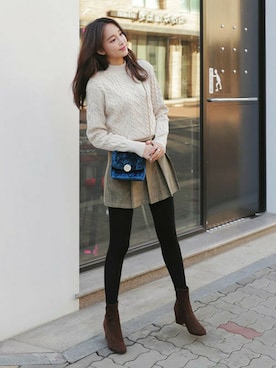 「アイテム（スカート、グリーン系）」を使った、ディーホリックさん（レディース・165cm）の冬コーディネート