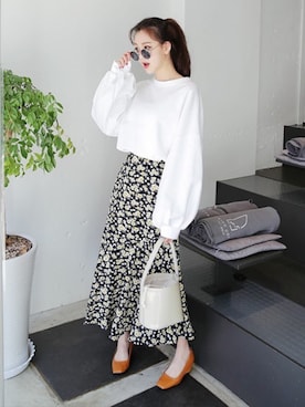 「DHOLIC（ディーホリック）の新作10％OFF（Tシャツ/カットソー）」を使った、ディーホリックさん（レディース・166cm）の春コーディネート