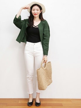 「アイテム（キャミソール、ブラック系）」を使った、ディーホリックさん（レディース・163cm）の春コーディネート