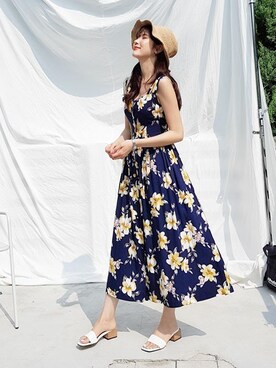 「DHOLIC（ディーホリック）のアイテム（Tシャツ/カットソー）」を使った、ディーホリックさん（レディース・160cm）の夏コーディネート