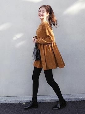 「DHOLIC（ディーホリック）の新作10％OFF（Tシャツ/カットソー）」を使った、ディーホリックさん（レディース・163cm）の秋コーディネート