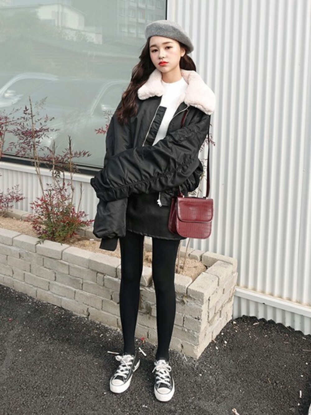 「ブルゾン、ファー、アウター、冬コーデ、dholic、coordinate、秋コーデ、モックネック」｜「DHOLICのフェイクファーカラーブルゾン（ブルゾン、ブラック系）」を使った、ディーホリックさん（レディース・165cm）の秋コーディネートの1枚目の写真