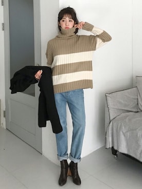 「DHOLIC（ディーホリック）のアイテム（デニムパンツ）」を使った、ディーホリックさん（レディース・165cm）の冬コーディネート