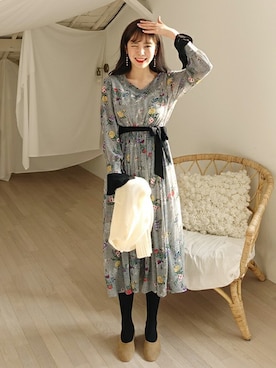 「DHOLIC（ディーホリック）の新作10％OFF（Tシャツ/カットソー）」を使った、ディーホリックさん（レディース・165cm）の冬コーディネート