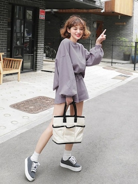 「DHOLIC（ディーホリック）の新作10％OFF（Tシャツ/カットソー）」を使った、ディーホリックさん（レディース・165cm）の春コーディネート