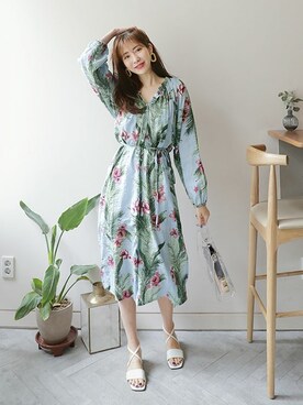 「DHOLIC（ディーホリック）の新作10％OFF（Tシャツ/カットソー）」を使った、ディーホリックさん（レディース・165cm）の春コーディネート