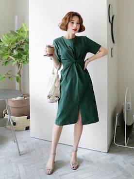 「DHOLIC（ディーホリック）のアイテム（ワンピース/ドレス）」を使った、ディーホリックさん（レディース・160cm）の春コーディネート