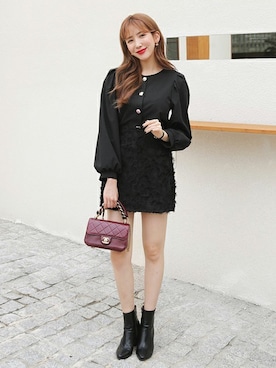 「ガーリーコーデ」｜「アイテム（アクセサリー）」を使った、ディーホリックさん（レディース・165cm）の秋コーディネート