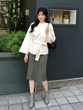 「DHOLIC（ディーホリック）のアイテム（スカート）」を使った、ディーホリックさん（レディース・165cm）の秋コーディネート