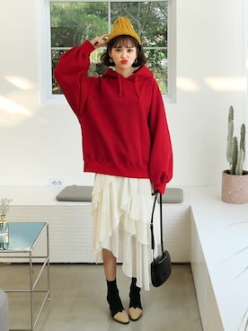 「DHOLIC（ディーホリック）のアイテム（ニットキャップ/ビーニー）」を使った、ディーホリックさん（レディース・165cm）の秋コーディネート