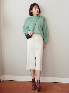 「DHOLIC（ディーホリック）の新作10％OFF（Tシャツ/カットソー）」を使った、ディーホリックさん（レディース・165cm）の秋コーディネート