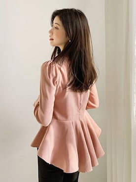 「アイテム（シャツ/ブラウス、ピンク系）」を使った、ディーホリックさん（レディース・165cm）の冬コーディネート