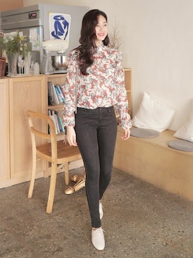 「DHOLIC（ディーホリック）のアイテム（その他シューズ）」を使った、ディーホリックさん（レディース・163cm）の冬コーディネート