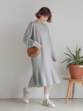 「DHOLIC（ディーホリック）の新作10％OFF（Tシャツ/カットソー）」を使った、ディーホリックさん（レディース・165cm）の冬コーディネート