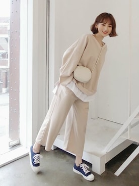 「DHOLIC（ディーホリック）のアイテム（Tシャツ/カットソー）」を使った、ディーホリックさん（レディース・165cm）の冬コーディネート