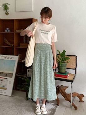 「レタリング」｜ディーホリックさん（レディース・163cm）の春コーディネート