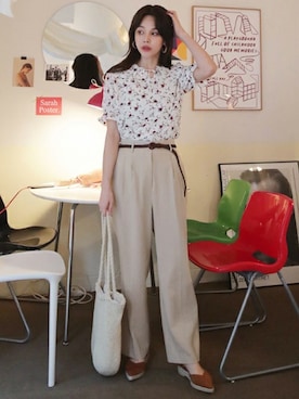 「DHOLIC（ディーホリック）の新作10％OFF（Tシャツ/カットソー）」を使った、ディーホリックさん（レディース・165cm）の春コーディネート