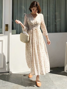 「アイテム（その他シューズ）」を使った、ディーホリックさん（レディース・165cm）の春コーディネート