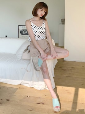 「アイテム（サンダル、グリーン系）」を使った、ディーホリックさん（レディース・165cm）の春コーディネート