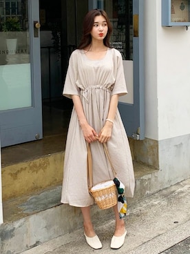 「ガーリーコーデ」｜「アイテム（アクセサリー）」を使った、ディーホリックさん（レディース・163cm）の夏コーディネート