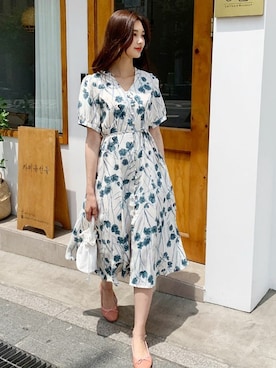 「ガーリーコーデ」｜「アイテム（アクセサリー）」を使った、ディーホリックさん（レディース・163cm）の夏コーディネート