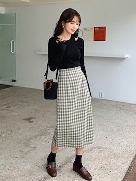 「アイテム（Tシャツ/カットソー、ブラック系）」を使った、ディーホリックさん（レディース・163cm）の秋コーディネート