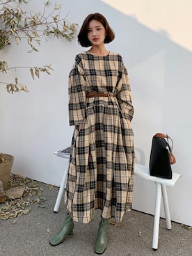 「DHOLIC（ディーホリック）のアイテム（その他）」を使った、ディーホリックさん（レディース・163cm）の秋コーディネート