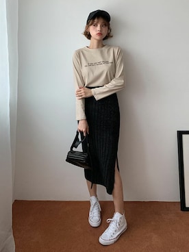 「DHOLIC（ディーホリック）のアイテム（スカート）」を使った、ディーホリックさん（レディース・165cm）の秋コーディネート