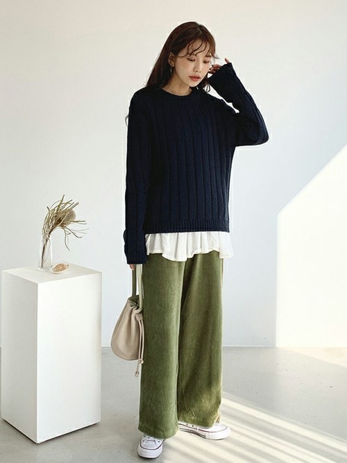 ディーホリックさんの「ベロアコーデュロイパンツ（DHOLIC）」を使ったコーディネート