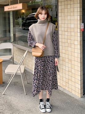 「アイテム（ワンピース、ブルー系）」を使った、ディーホリックさん（レディース・163cm）の秋コーディネート