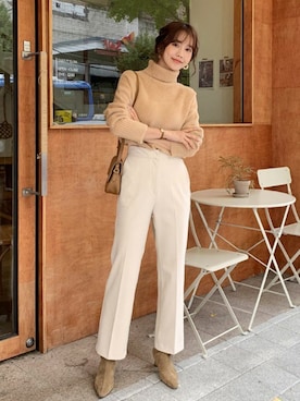 「DHOLIC（ディーホリック）のアイテム（スラックス）」を使った、ディーホリックさん（レディース・164cm）の秋コーディネート