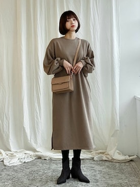 「スウェットワンピース」｜ディーホリックさん（レディース・165cm）の秋コーディネート