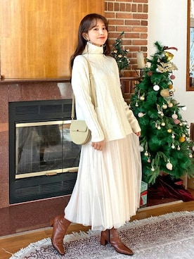 「DHOLIC（ディーホリック）のアイテム（スカート）」を使った、ディーホリックさん（レディース・163cm）の冬コーディネート