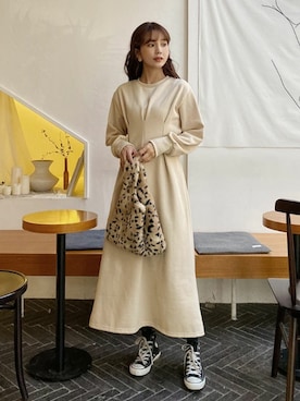 「スウェットワンピース」｜ディーホリックさん（レディース・164cm）の冬コーディネート