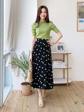 「DHOLIC（ディーホリック）の新作10％OFF（Tシャツ/カットソー）」を使った、ディーホリックさん（レディース・165cm）の春コーディネート