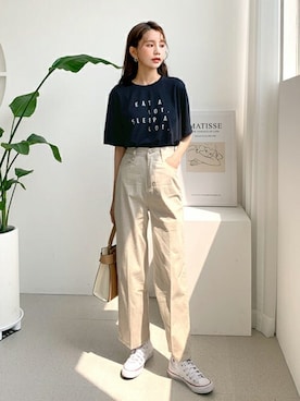 「レタリング」｜ディーホリックさん（レディース・165cm）の春コーディネート