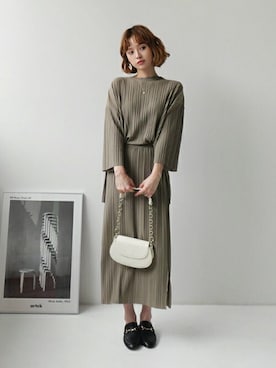 「タックイン」｜ディーホリックさん（レディース・165cm）の夏コーディネート