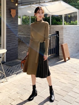 「プリーツ」｜ディーホリックさん（レディース・164cm）の秋コーディネート