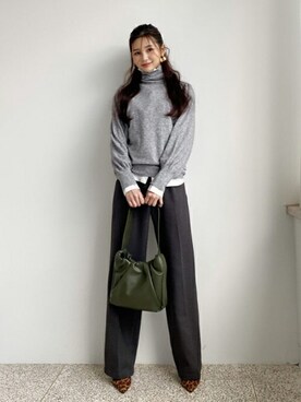 「DHOLIC（ディーホリック）のアイテム（スラックス）」を使った、ディーホリックさん（レディース・163cm）の秋コーディネート